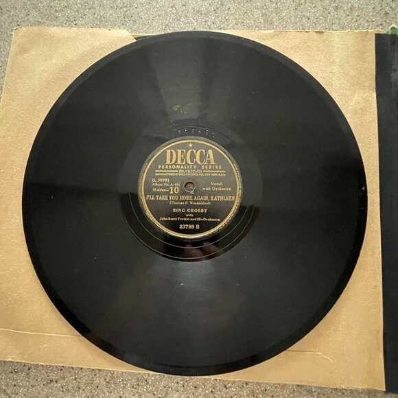 Bing Crosby St. Patrick's Day 5 Record Set Vinyl / 10" Media - Copyright 1946 - Picture 15 of 16